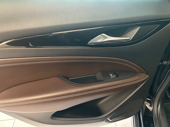 Opel Insignia 8 of 21