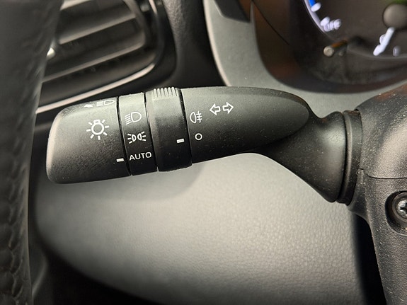 Toyota Yaris 24 of 30