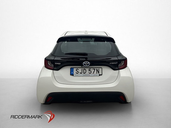 Toyota Yaris 6 of 30