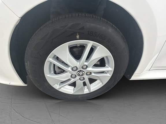 Toyota Yaris 28 of 30