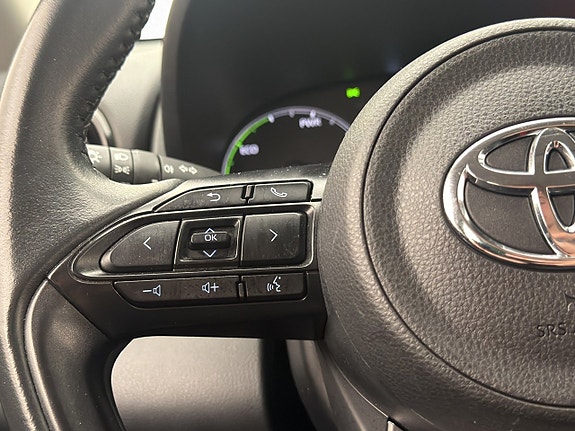Toyota Yaris 17 of 30