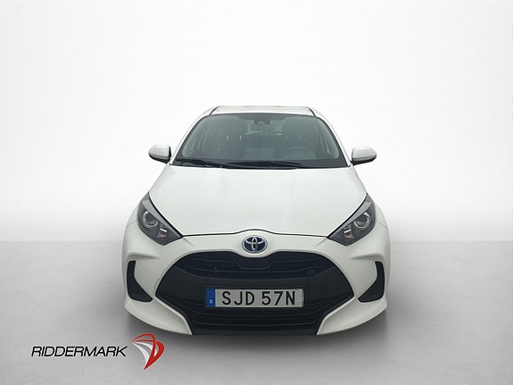 Toyota Yaris 2 of 30