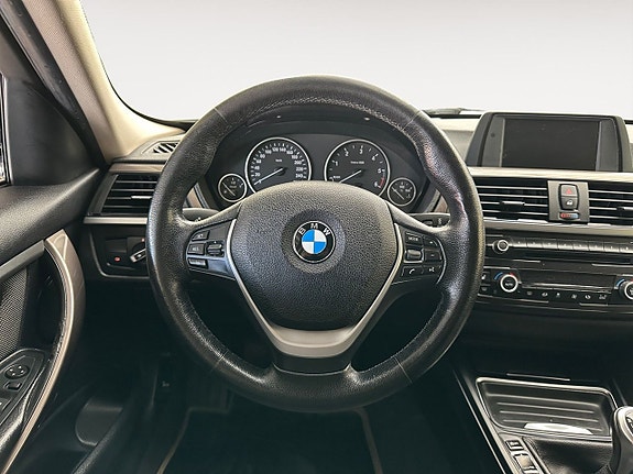 BMW 318 14 of 26