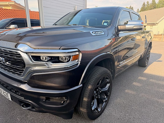 RAM 1500 3 of 8