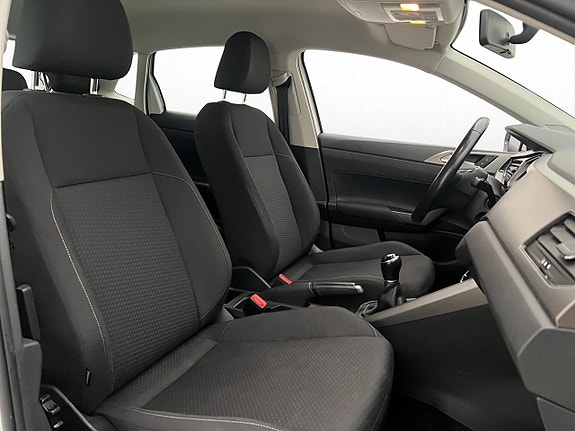 Volkswagen Polo 21 of 28