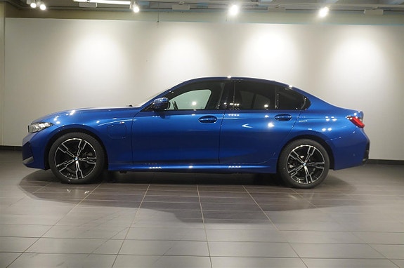 BMW 330e 2 of 2
