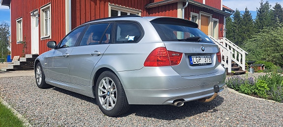 BMW 318d 5 of 11