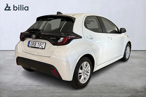 Toyota Yaris 19 of 21