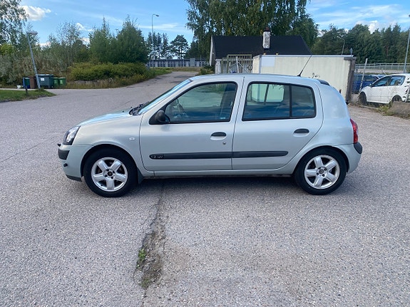 Renault Clio 3 of 14
