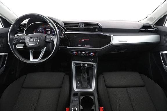 Audi Q3 13 of 30