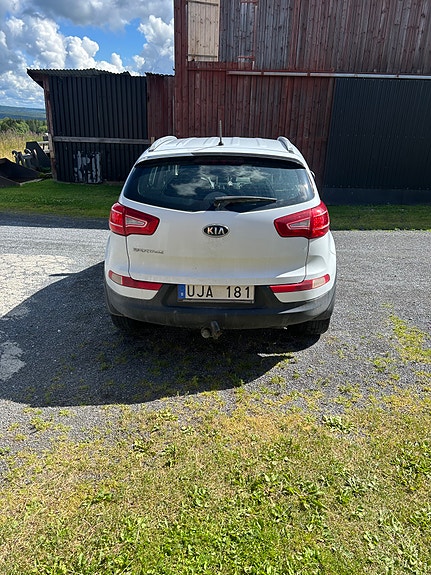 Kia Sportage 3 of 3