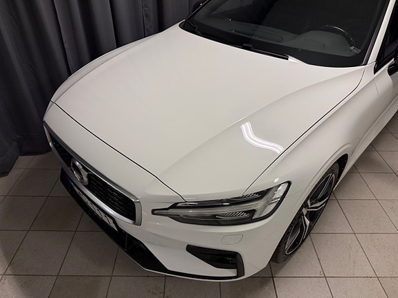 Volvo V60 30 of 30