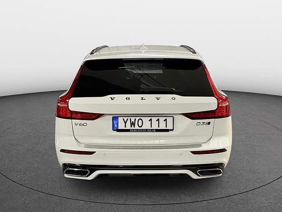 Volvo V60 4 of 30