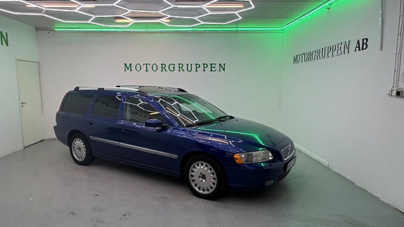 Volvo V70 7 of 24