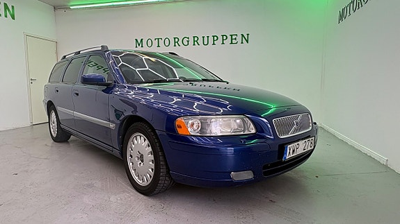 Volvo V70 2 of 24