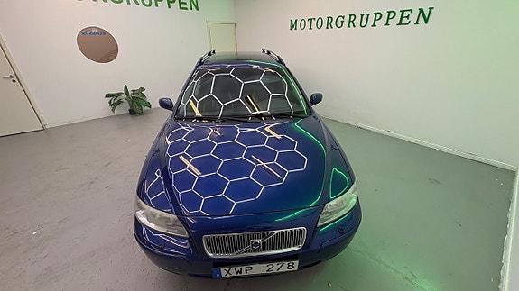 Volvo V70 9 of 24