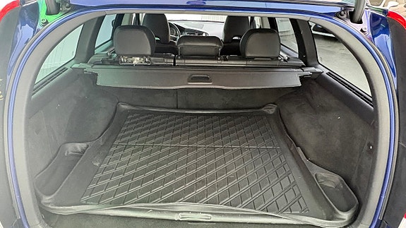 Volvo V70 20 of 24