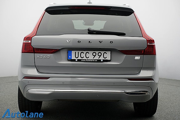 Volvo XC60 10 of 30