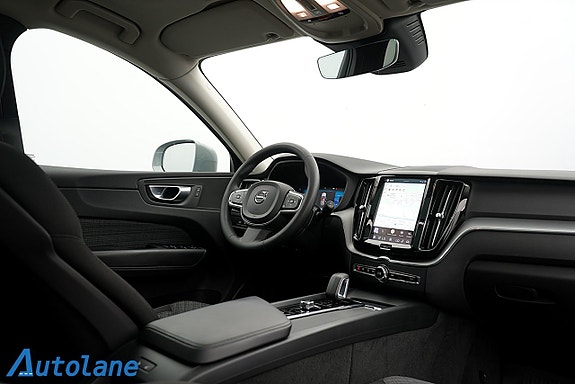 Volvo XC60 30 of 30