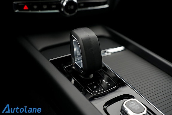 Volvo XC60 29 of 30