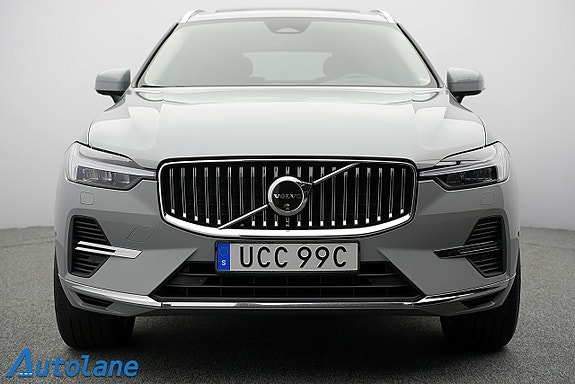 Volvo XC60 14 of 30
