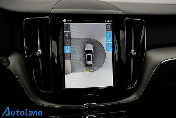 Volvo XC60 25 of 30