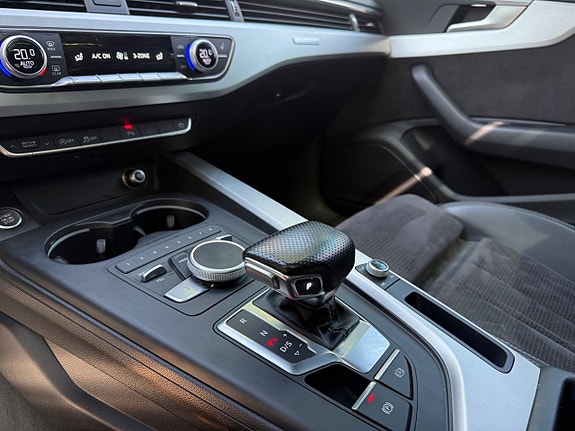 Audi A4 23 of 30