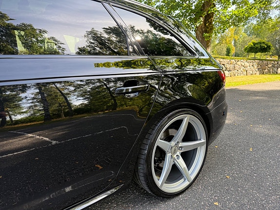 Audi A4 14 of 30