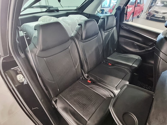 Citroen C4 Picasso 21 of 21