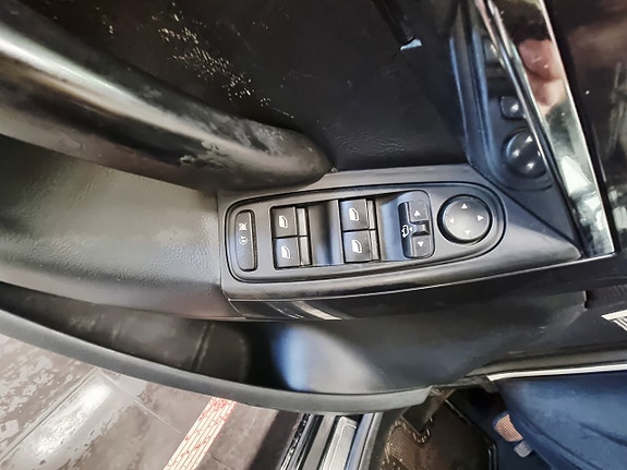 Citroen C4 Picasso 14 of 21