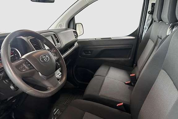 Toyota Proace 9 of 11
