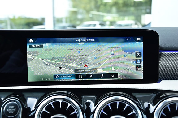 Mercedes-Benz A250 e 19 of 30