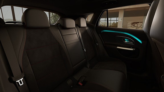 Mercedes-Benz GLA250 9 of 10