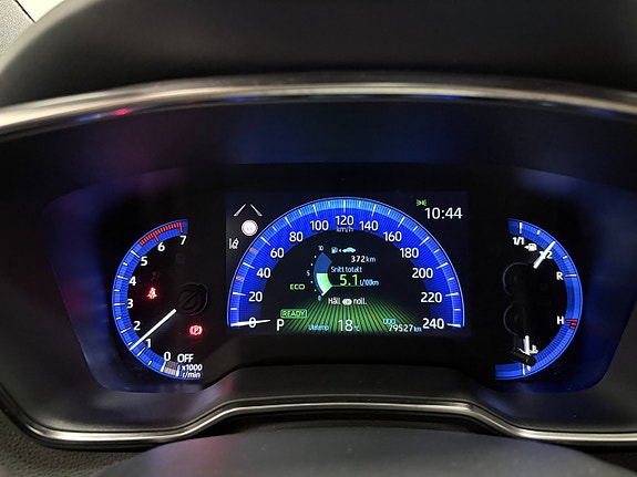 Toyota Corolla 13 of 19