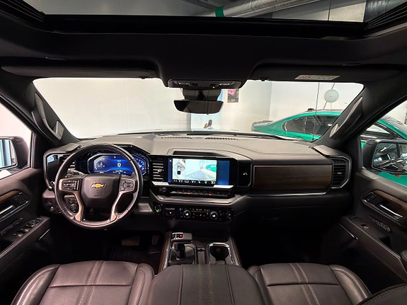 Chevrolet Silverado 1500 23 of 30