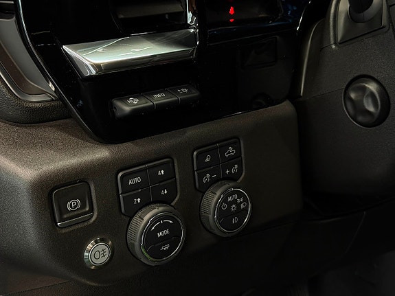 Chevrolet Silverado 1500 19 of 30