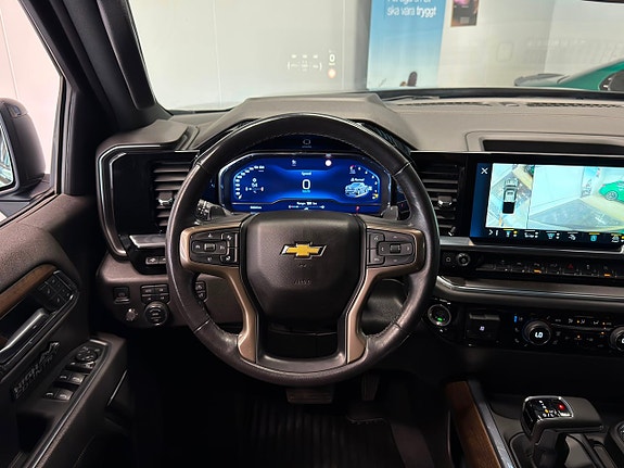 Chevrolet Silverado 1500 24 of 30