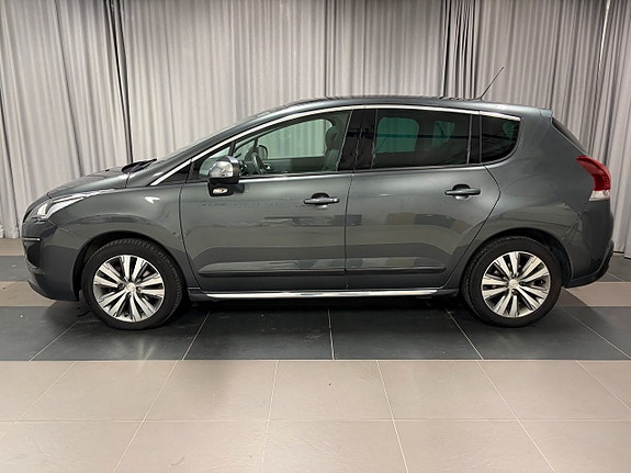 Peugeot 3008 2 of 16