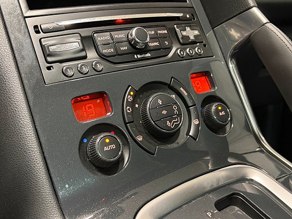 Peugeot 3008 12 of 16