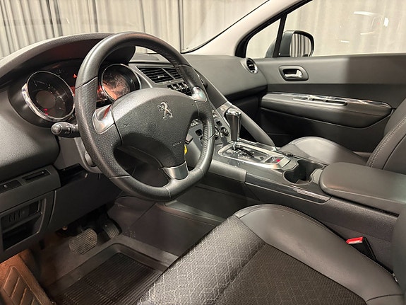 Peugeot 3008 8 of 16