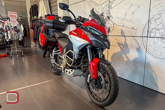 Ducati Multistrada V4 S Travel & Radar ekerfälgar 2 of 5