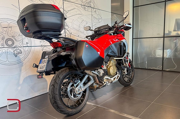 Ducati Multistrada V4 S Travel & Radar ekerfälgar 3 of 5