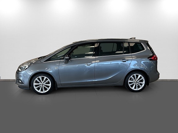 Opel Zafira 4 of 18