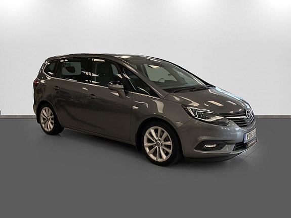 Opel Zafira 3 of 18