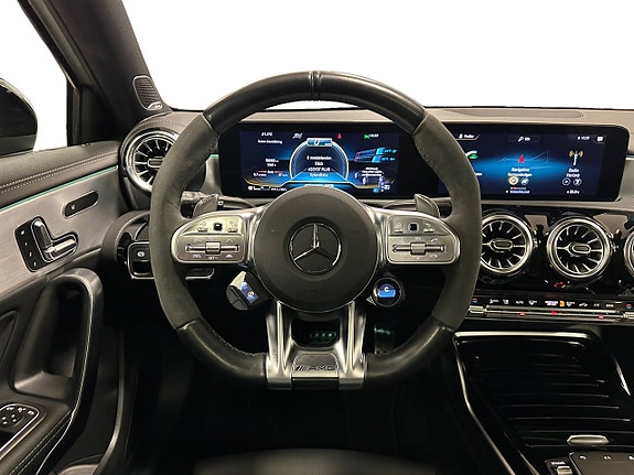 Mercedes-Benz A45 14 of 18