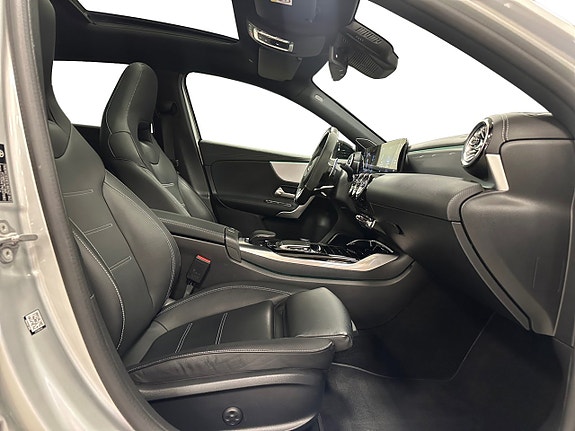 Mercedes-Benz A45 12 of 18