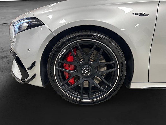 Mercedes-Benz A45 17 of 18