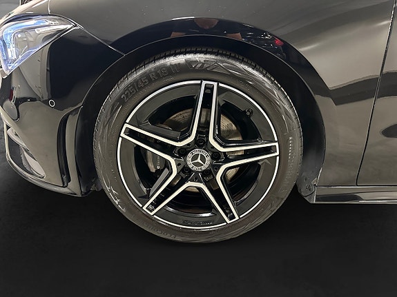 Mercedes-Benz CLA180 15 of 15