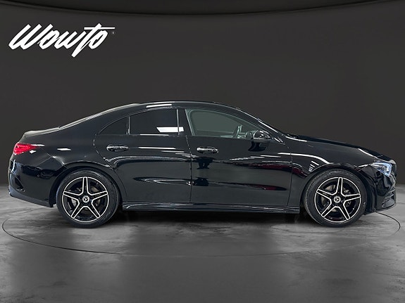 Mercedes-Benz CLA180 3 of 15