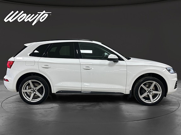 Audi Q5 3 of 15
